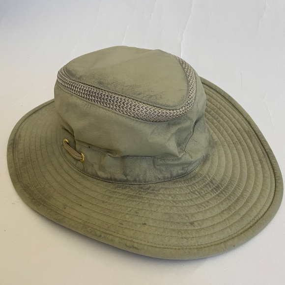 tilley masters hat